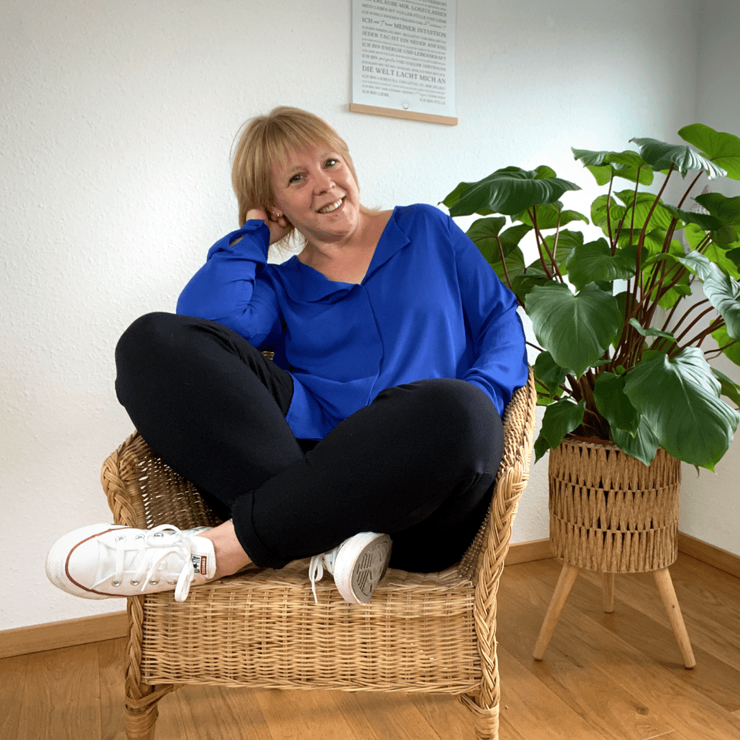 Tanja Riedeberger, Life Coach, Wechseljahre, Coaching, Tanzfitness, WE LOVE DANCE, Beratung in den Wechseljahren, Womens Club, Online Coaching, Personal Training, Pilates, Gesundheit 40+, Gesund und fit ab 40, Gesundheitsberatung, Mentale Gesundheit, Persönlichkeitsentwicklung, Health Coaching, Gesundheits-Coaching, über mich,